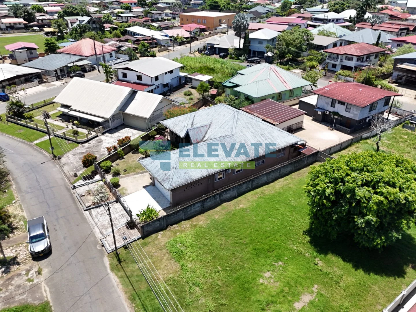 HRV0278 in Paramaribo - foto 2